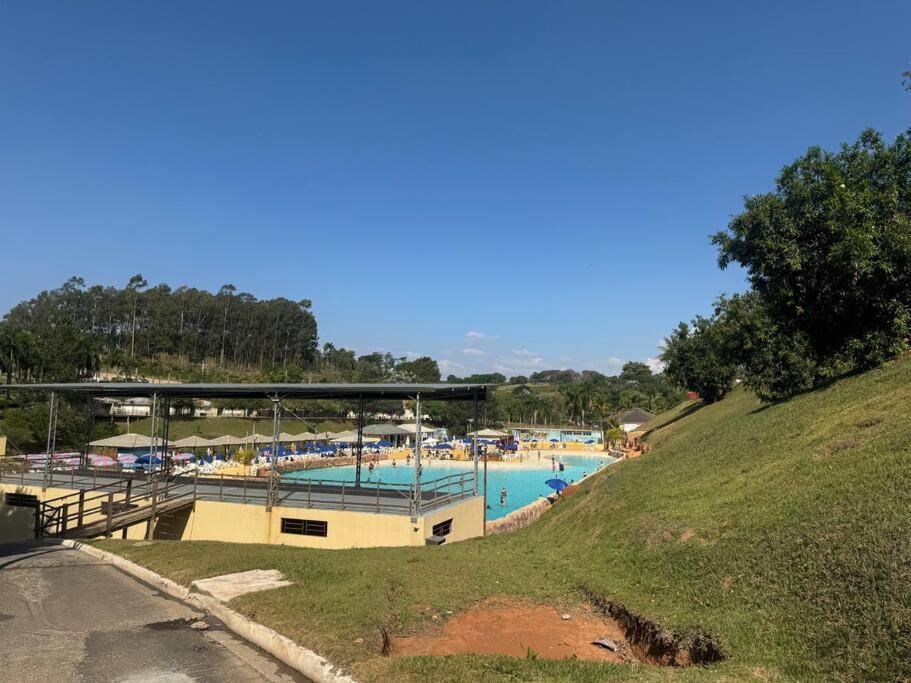 Casa Dentro Parque Aquatico Villa Águas de Lindóia Buitenkant foto