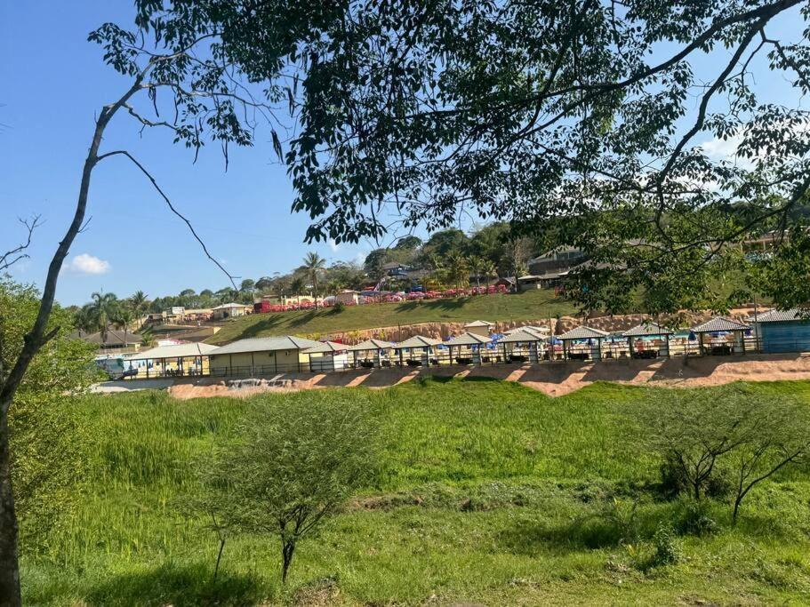 Casa Dentro Parque Aquatico Villa Águas de Lindóia Buitenkant foto